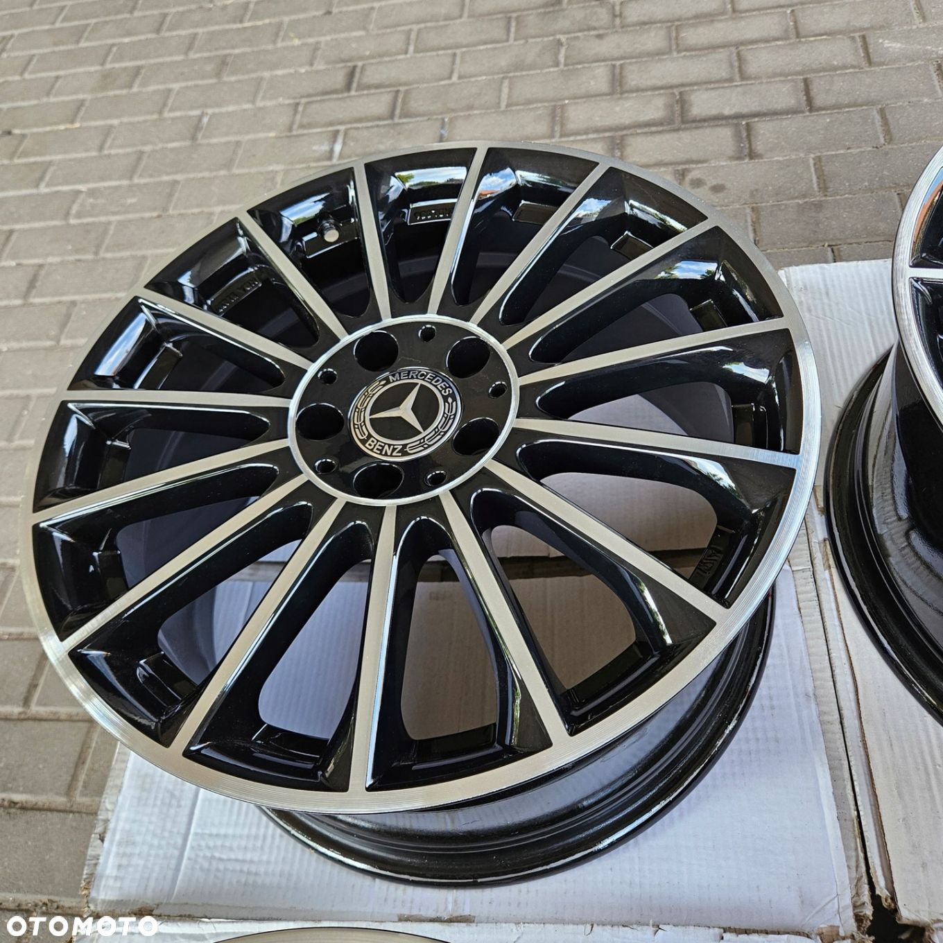 Alu felgi 18" 5x112 Mercedes 7,5j 8,5j c clk slk 211 212 213 OZ - 6