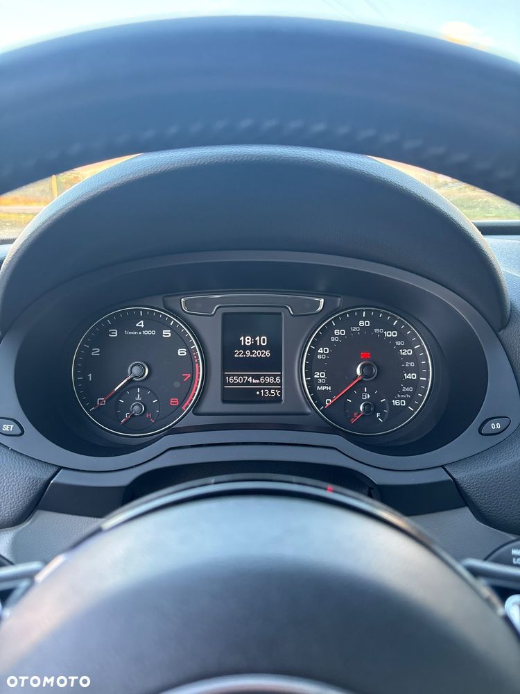 Audi Q3 - 13