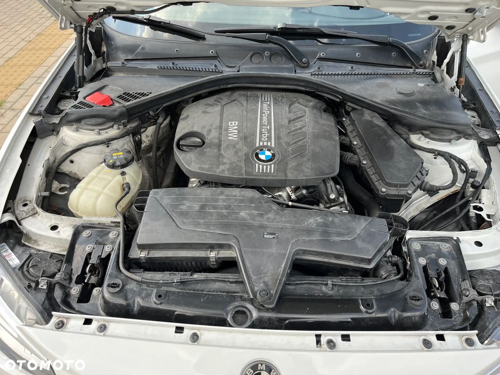 BMW Seria 1 118d Sport Line - 17