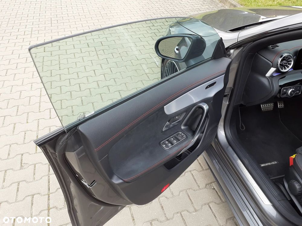 Mercedes-Benz CLA 200 AMG Line 7G-DCT - 19