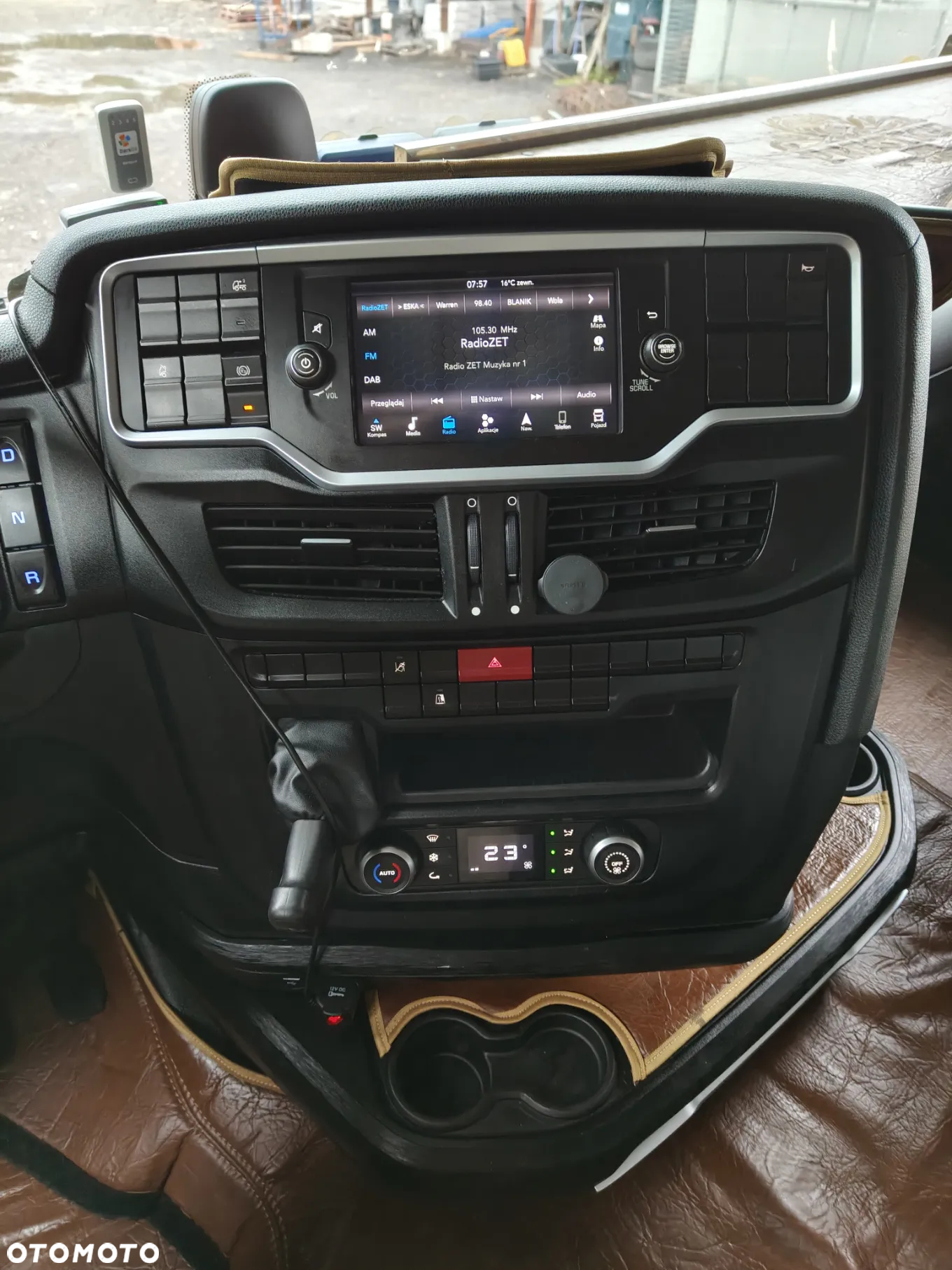 Iveco S-Way AS440S49T/FP LT - 17