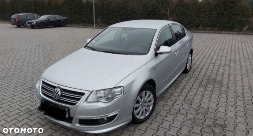 Volkswagen Passat 1.8 TSI Comfortline - 1
