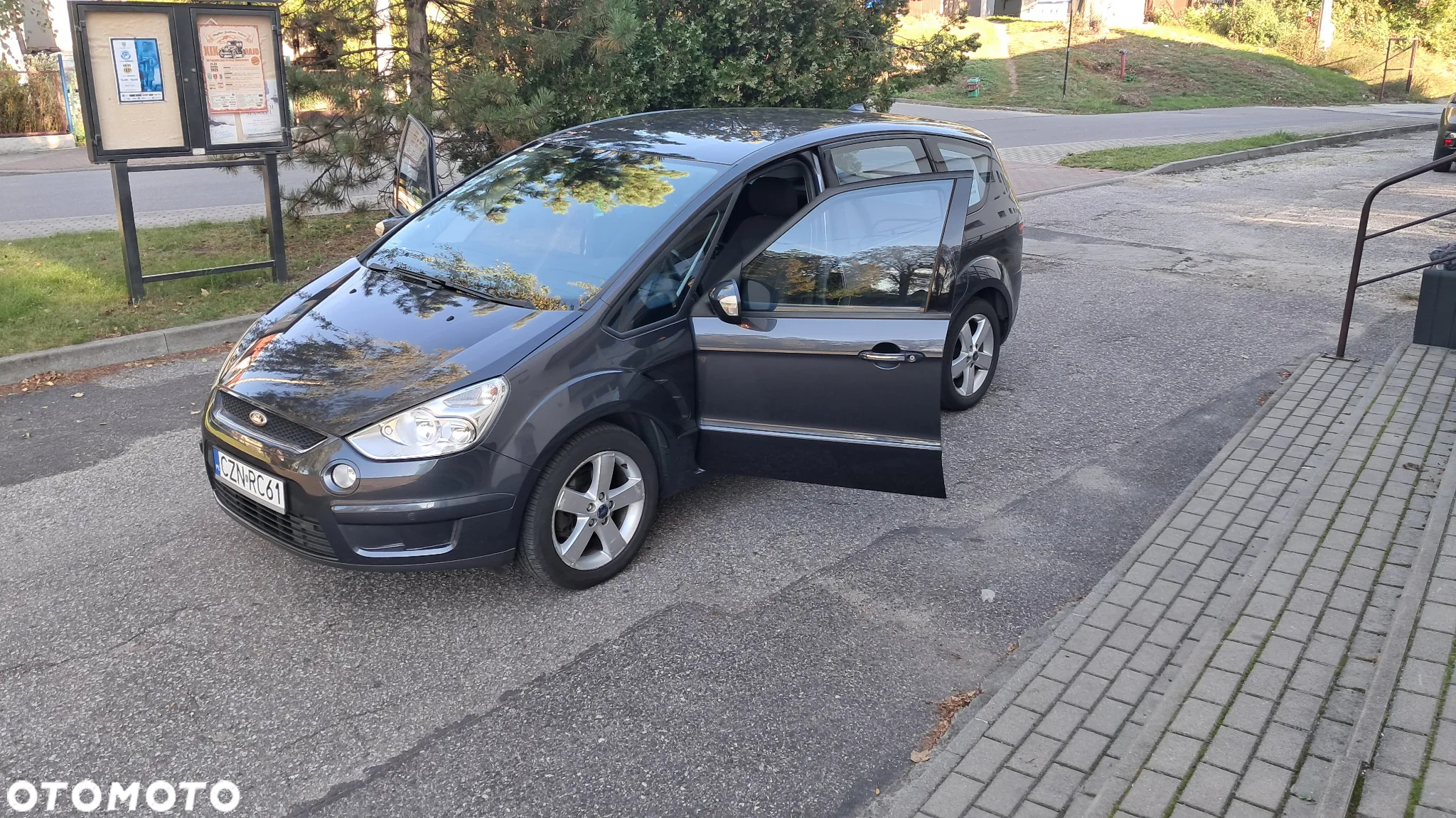 Ford S-Max 2.0 Titanium - 3