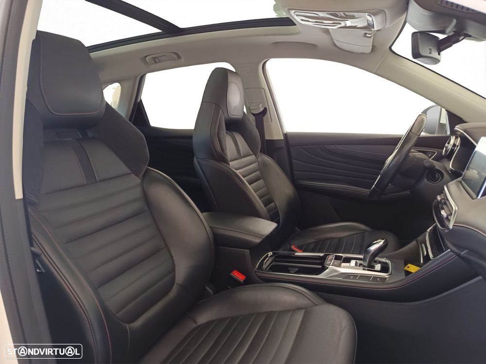 MG EHS 1.5 T-GDI Plug-in Hybrid Luxury - 22