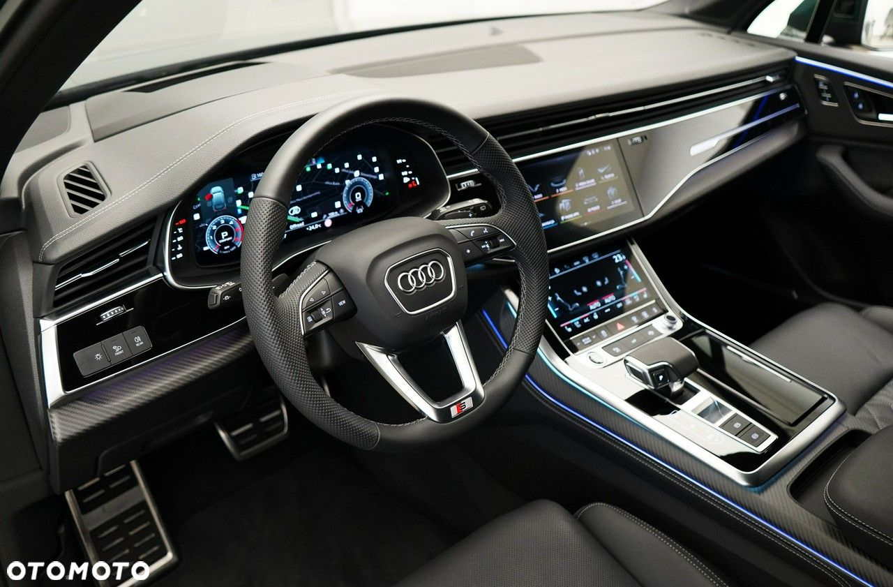 Audi Q7 - 16