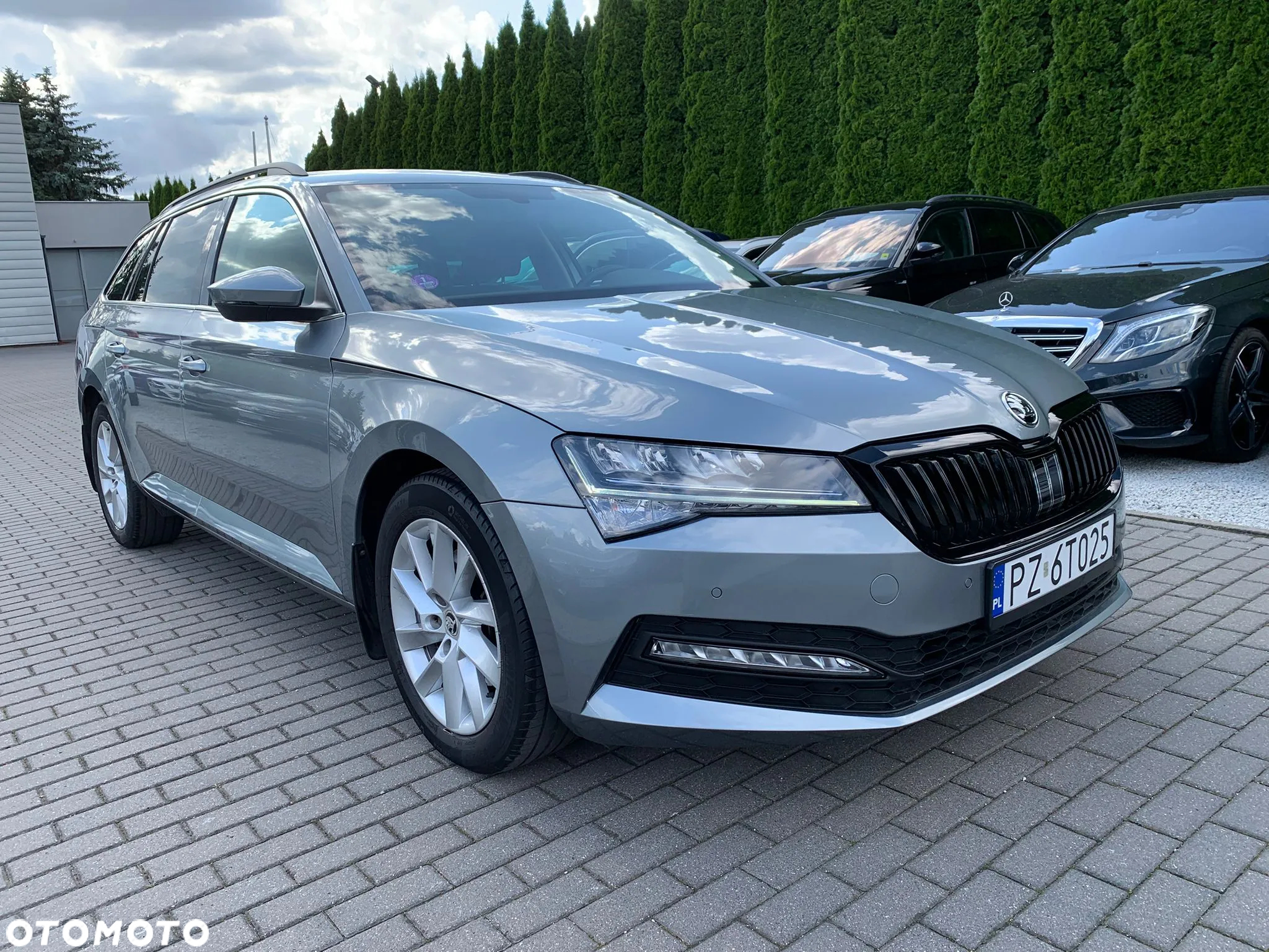 Skoda Superb 1.5 TSI ACT DSG Active - 3