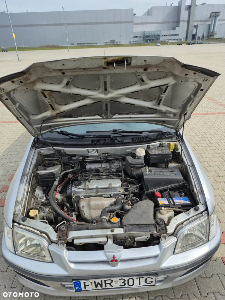 Mitsubishi Space Star 1.3 Family - 10