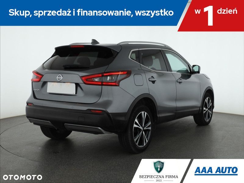 Nissan Qashqai - 6