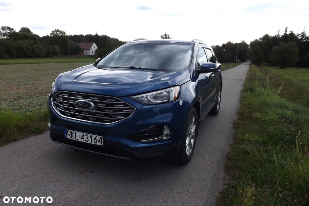 Ford Edge - 2