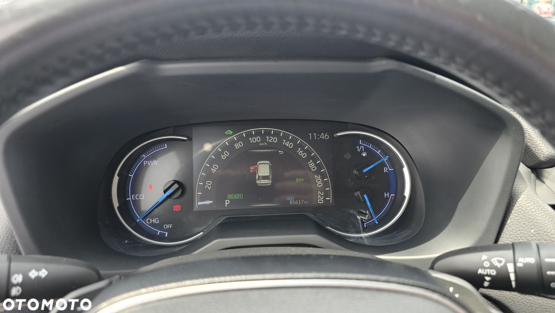 Toyota RAV4 - 18
