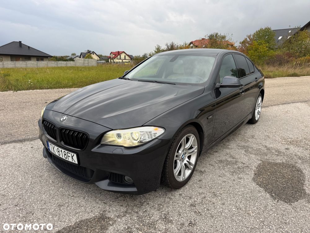 BMW Seria 5 2012 photo 2