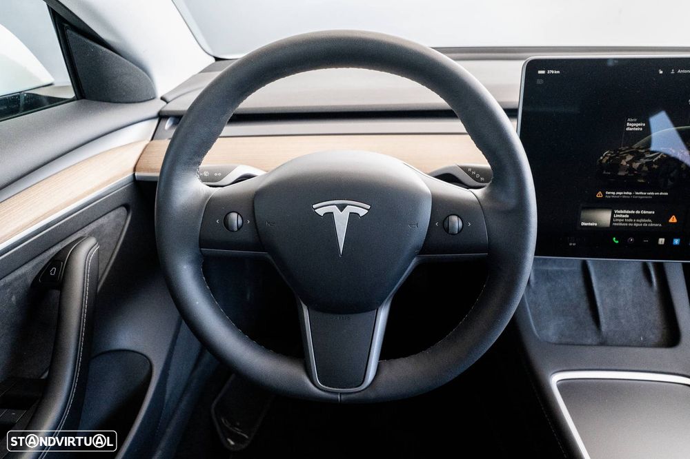 Tesla Model 3 - 13