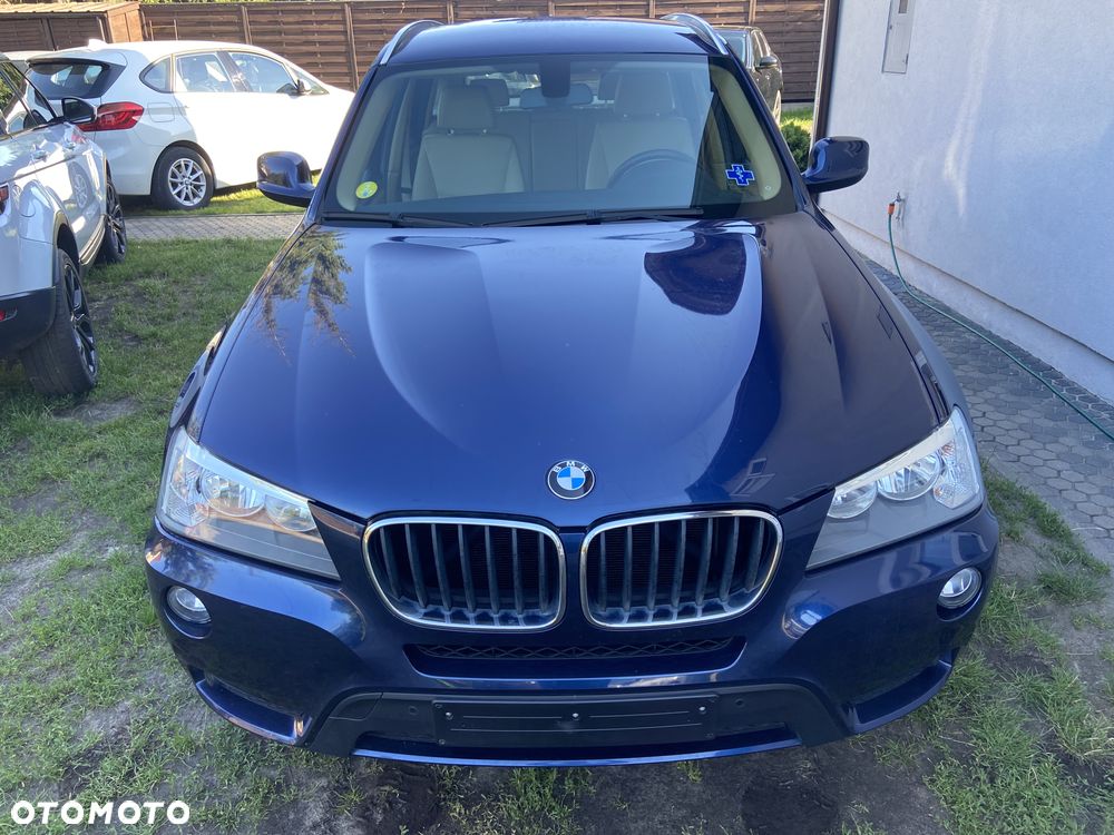 BMW X3 sDrive18d - 12