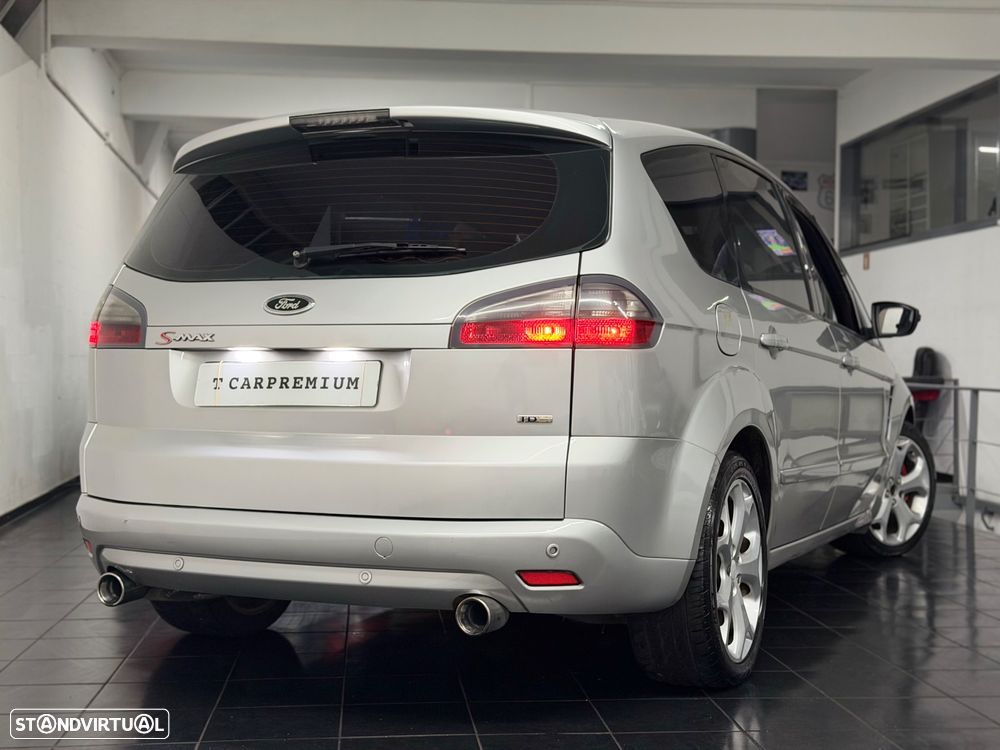 Ford S-Max 2.0 TDCi Titanium 7L - 6