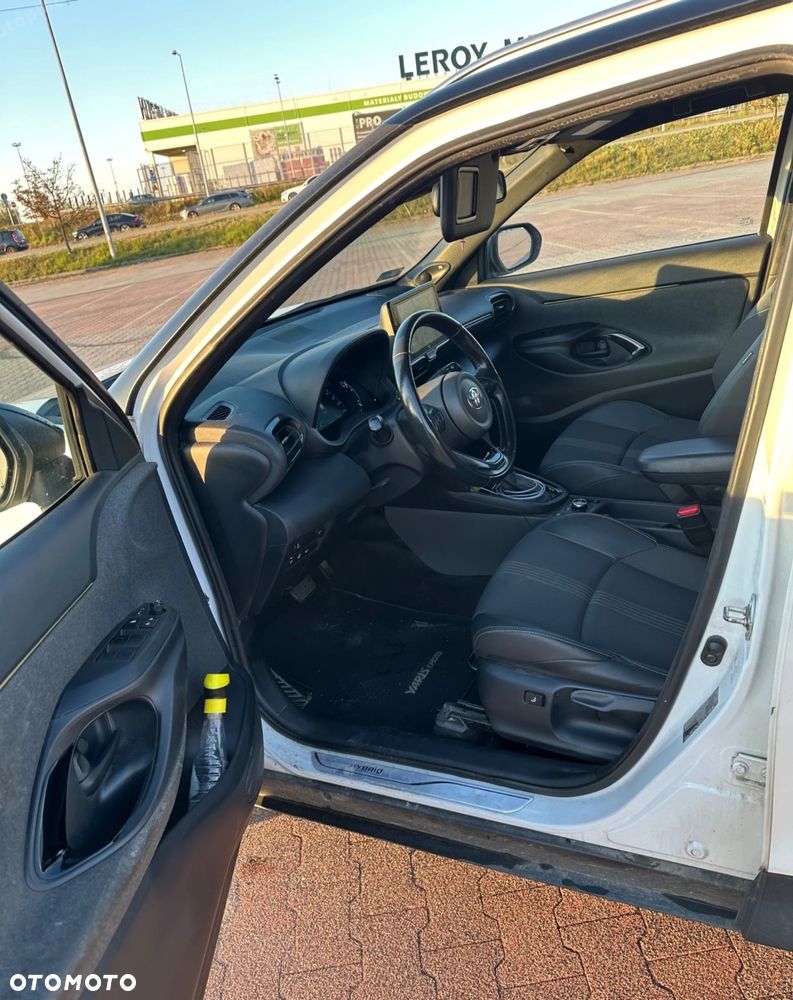 Toyota Yaris Cross - 8