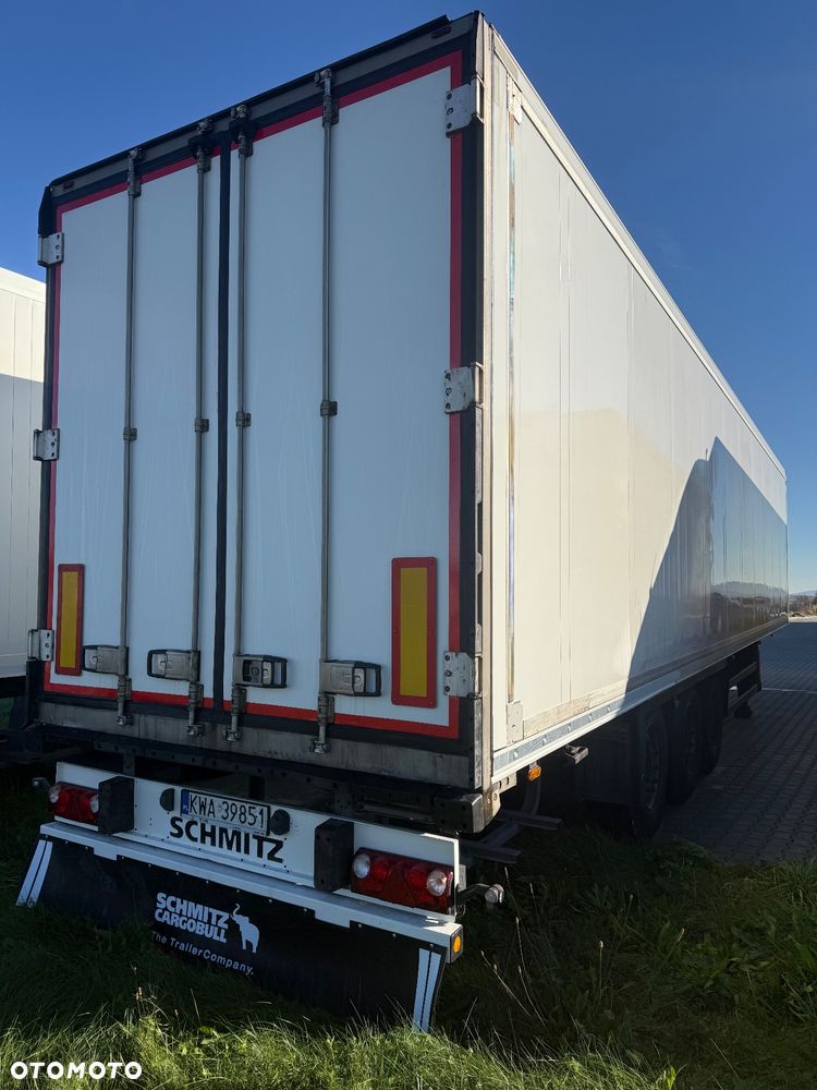 Schmitz Cargobull SKO 24L - 6