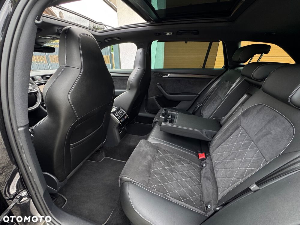 Skoda Superb 1.4 TSI Plug-In Hybrid Sportline DSG - 8