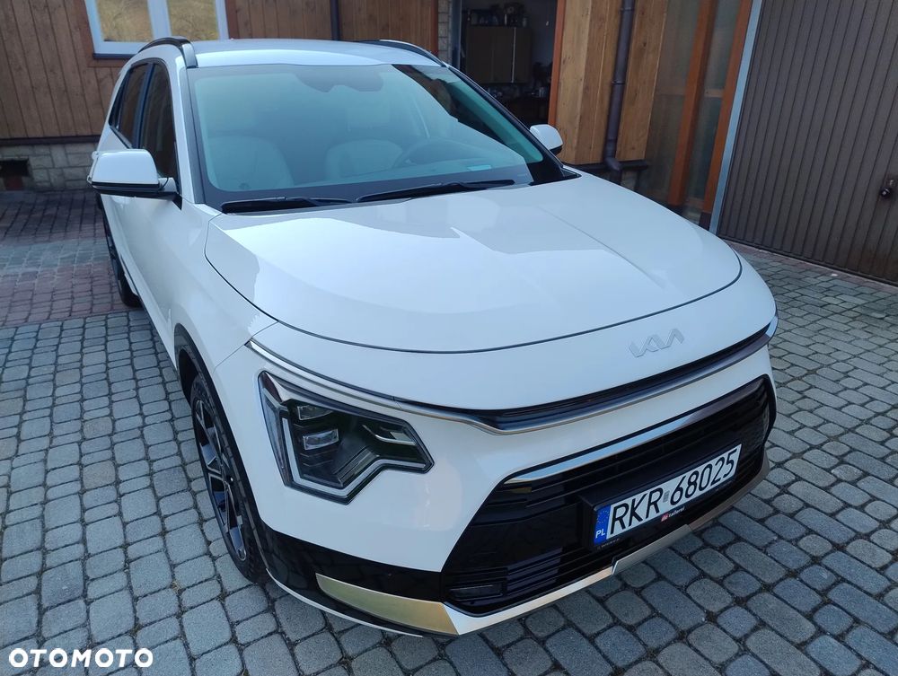 Kia Niro 1.6 GDI Hybrid Business Line - 1