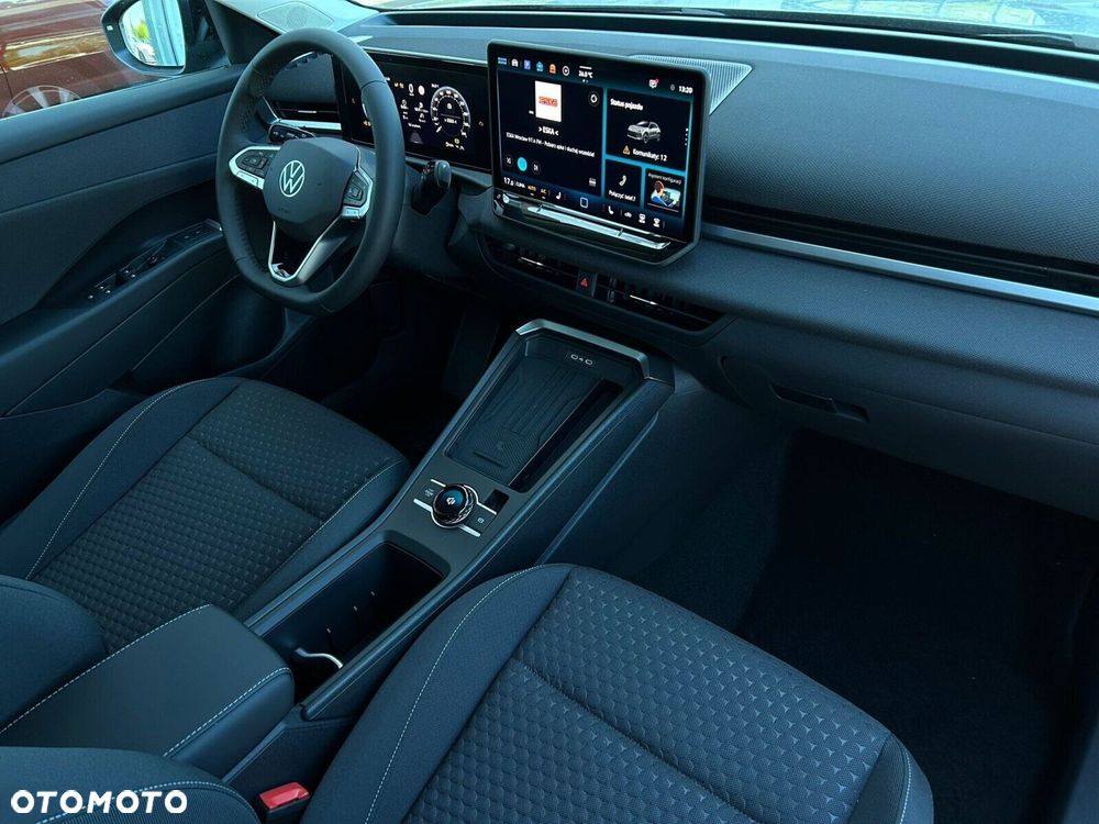 Volkswagen T-Roc - 12