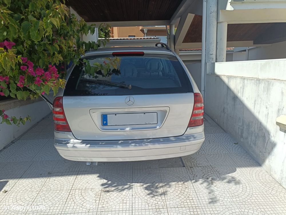 Mercedes-Benz C 220 CDi Avantgarde - 4