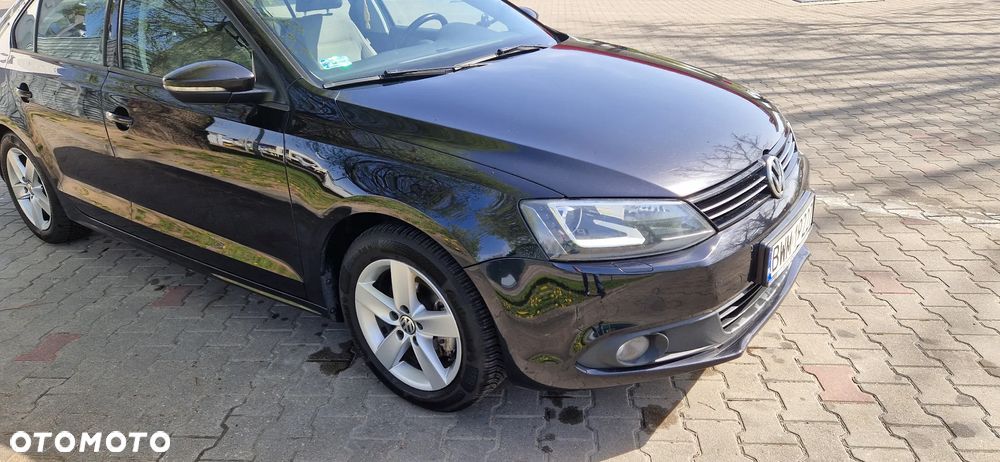 Volkswagen Jetta 1.4 TSI Comfortline Perfectline - 3