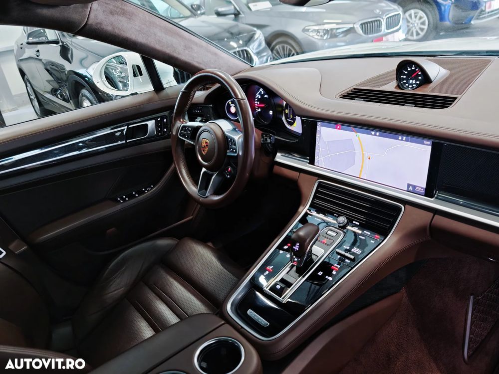 Porsche Panamera - 6