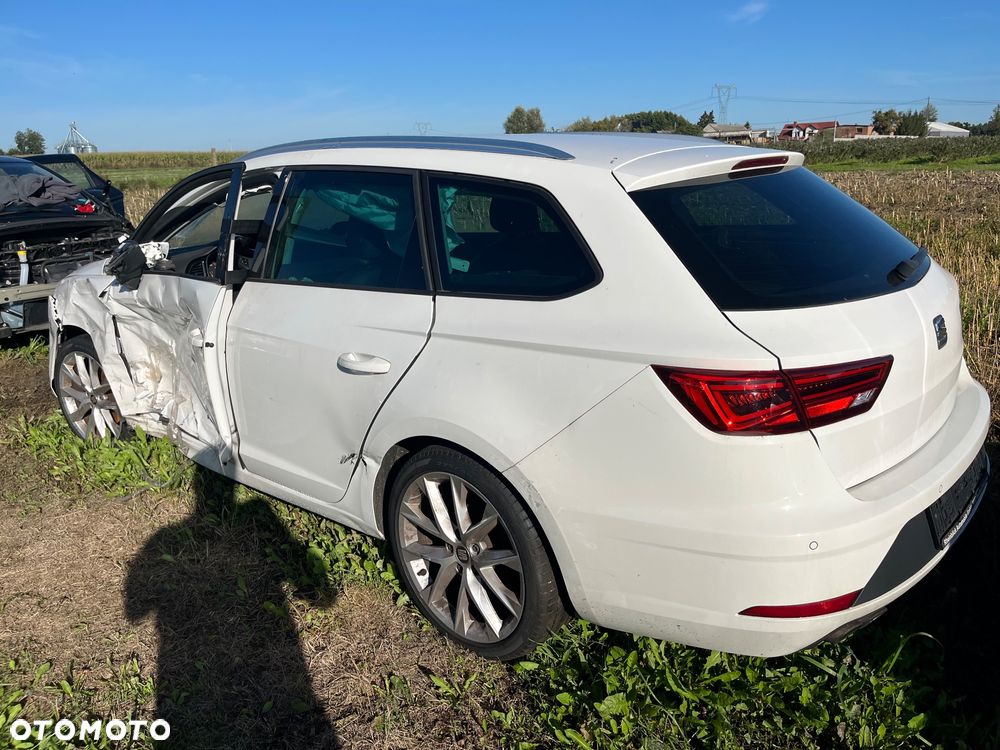 Seat Leon ST 1.4 TSI ACT Start&Stop DSG FR - 4