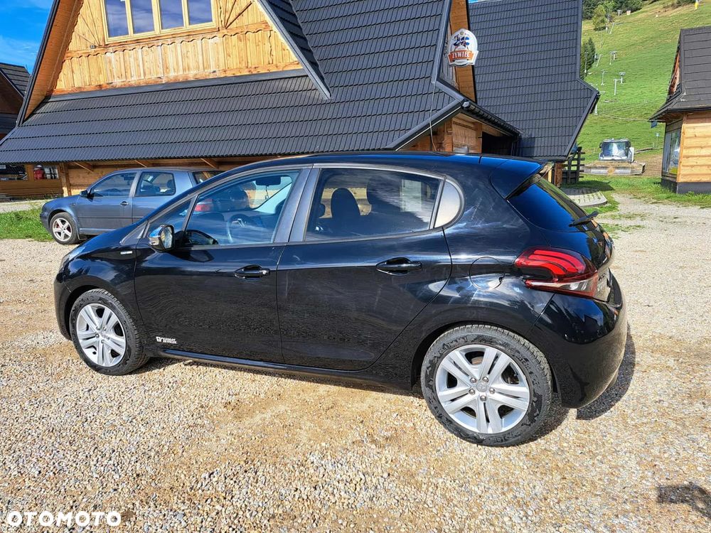 Peugeot 208 82 VTI Style - 5