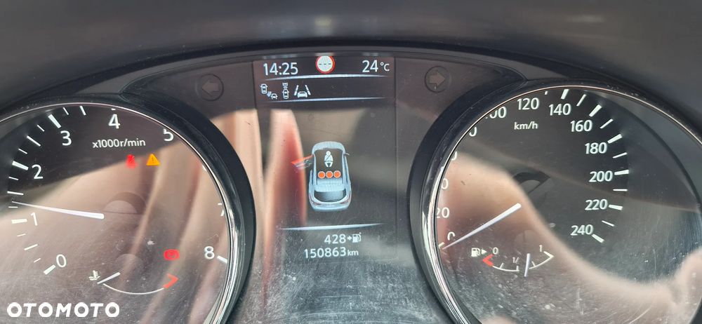 Nissan Qashqai 1.6 DIG-T Tekna - 10