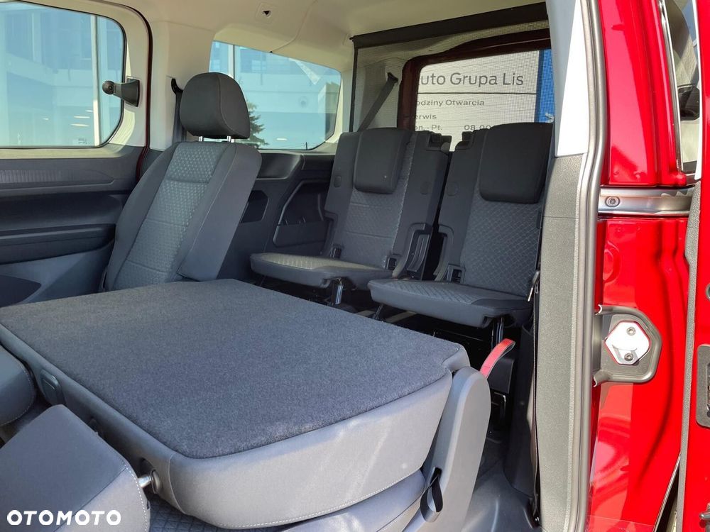 Ford Tourneo Connect - 21