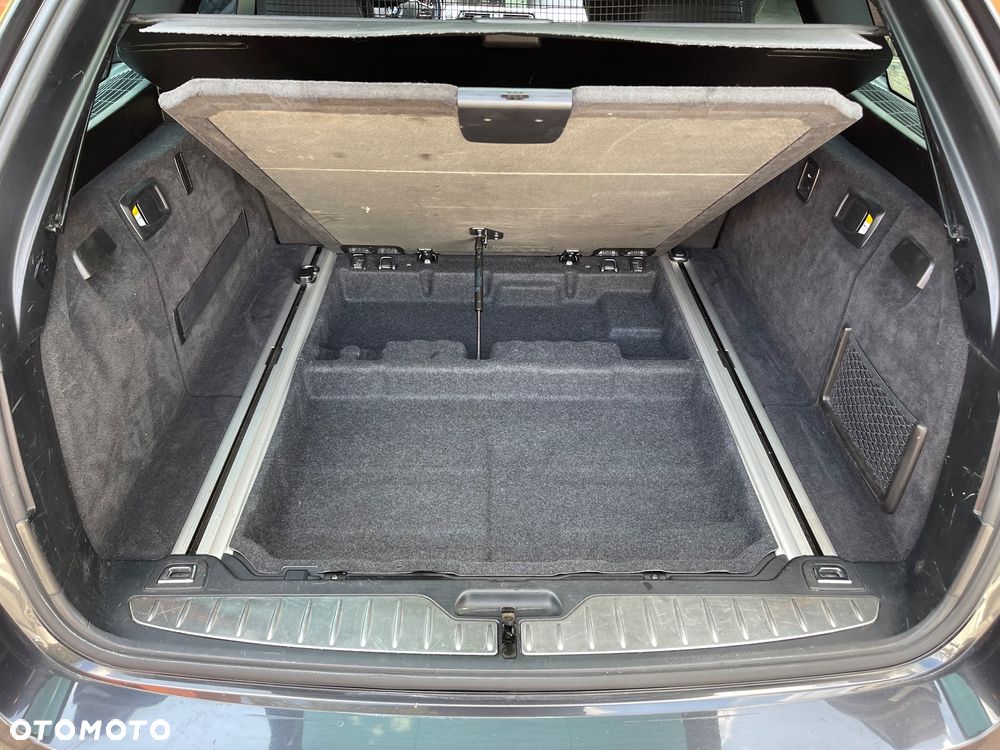 BMW Seria 5 520d Touring Modern Line - 16