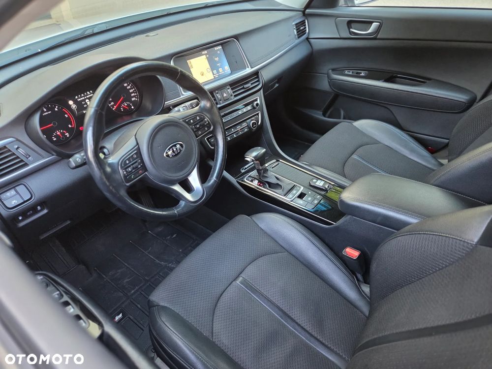 Kia Optima 1.7 CRDI XL DCT - 18