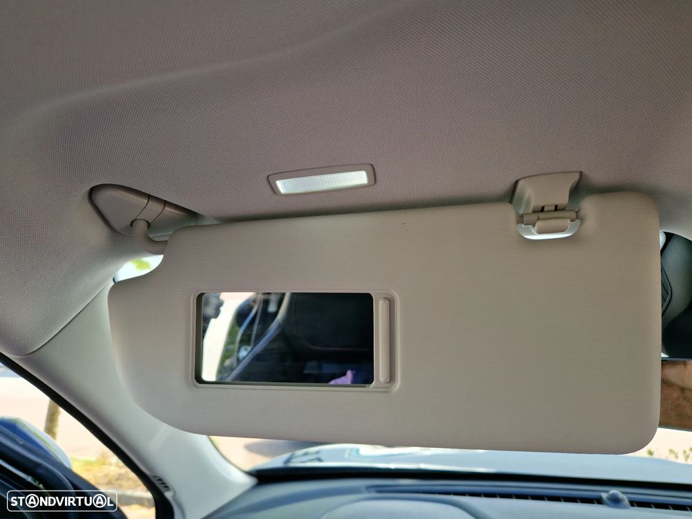 MG EHS Luxury - 27