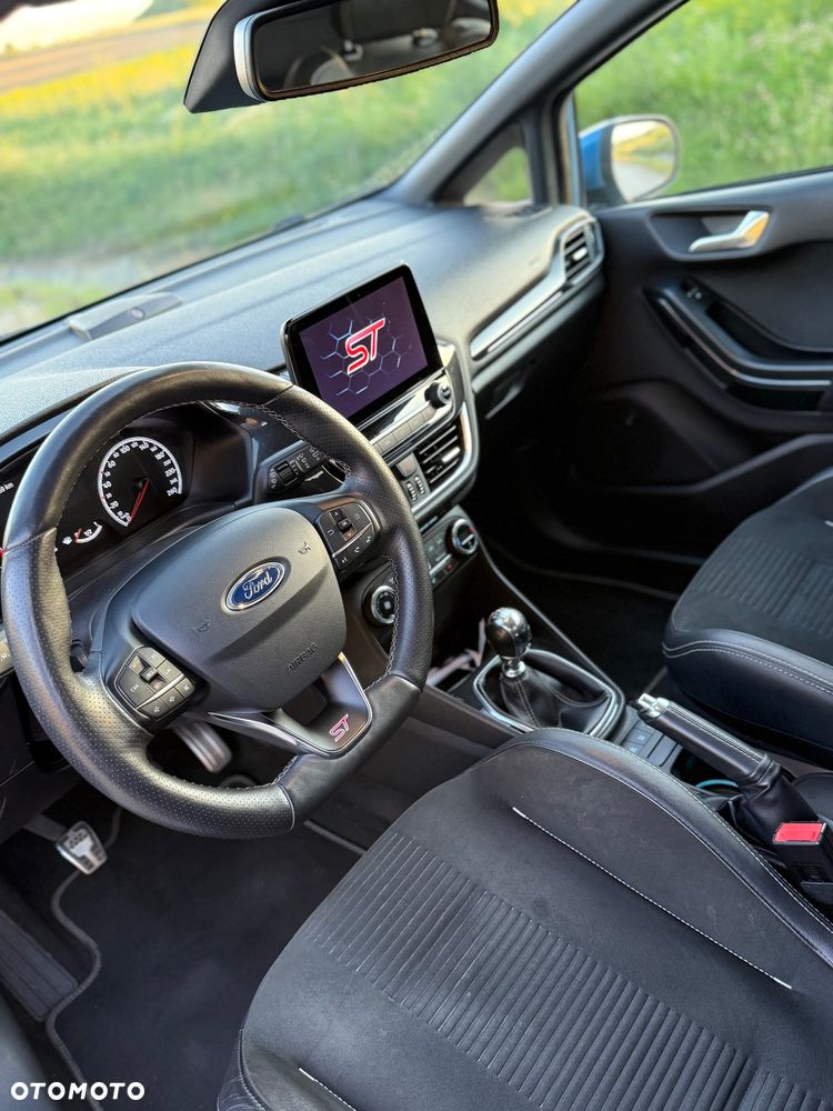 Ford Fiesta - 20
