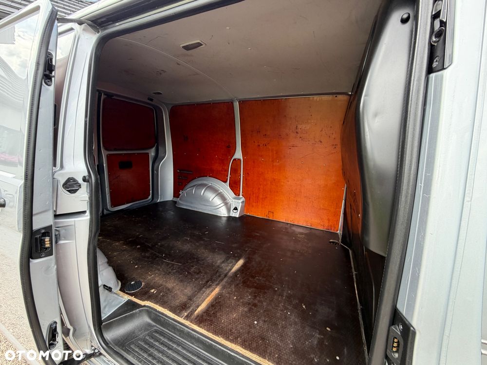 Volkswagen Transporter T6 - 31