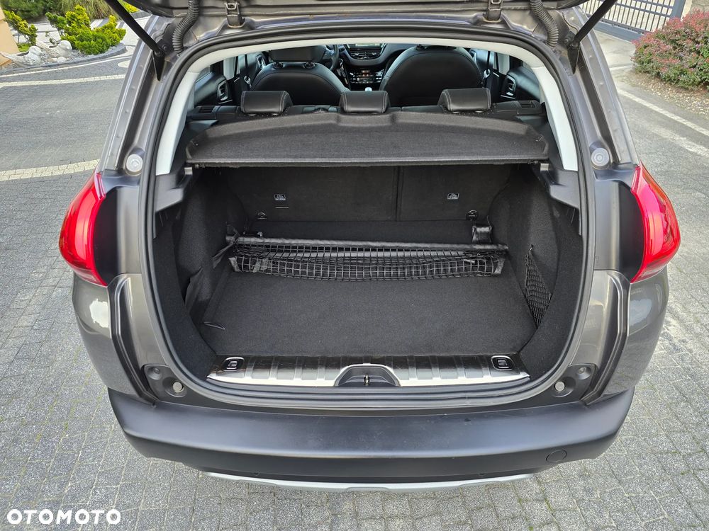 Peugeot 2008 1.6 BlueHDi Allure - 20