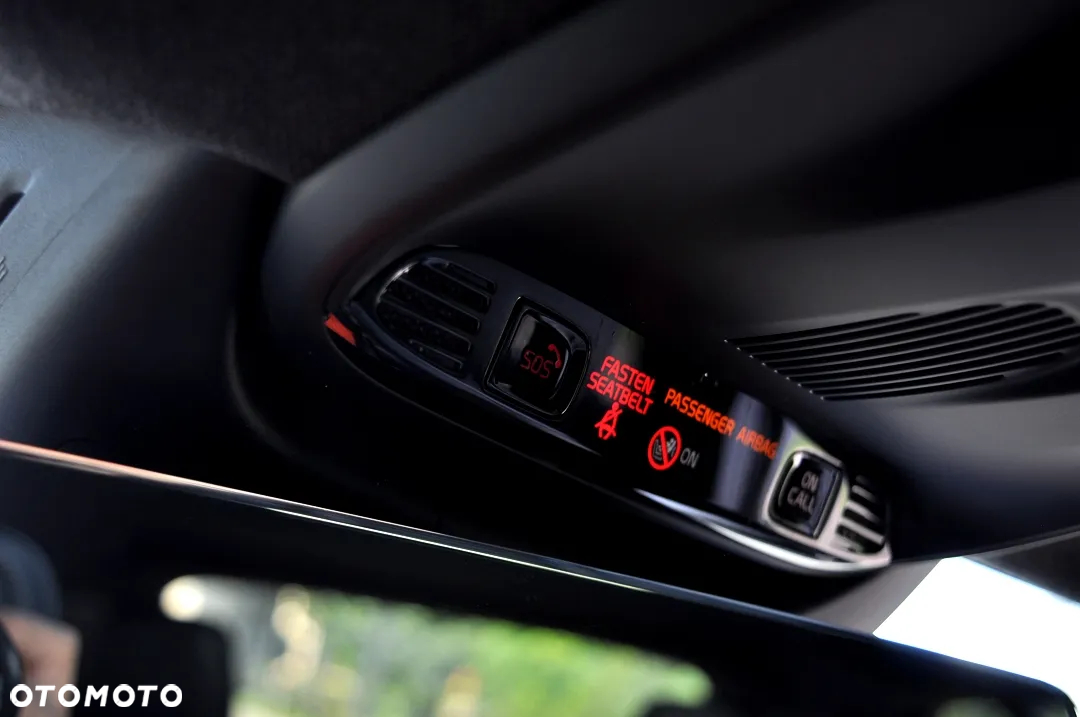 Volvo XC 40 T4 Geartronic Inscription - 31