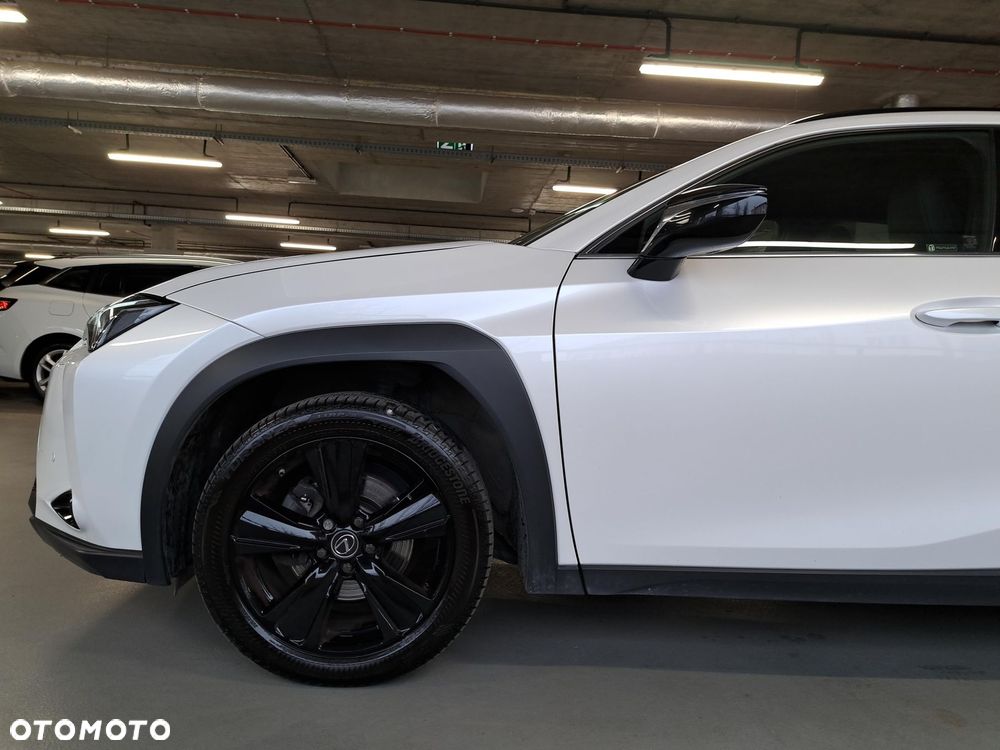 Lexus UX - 39