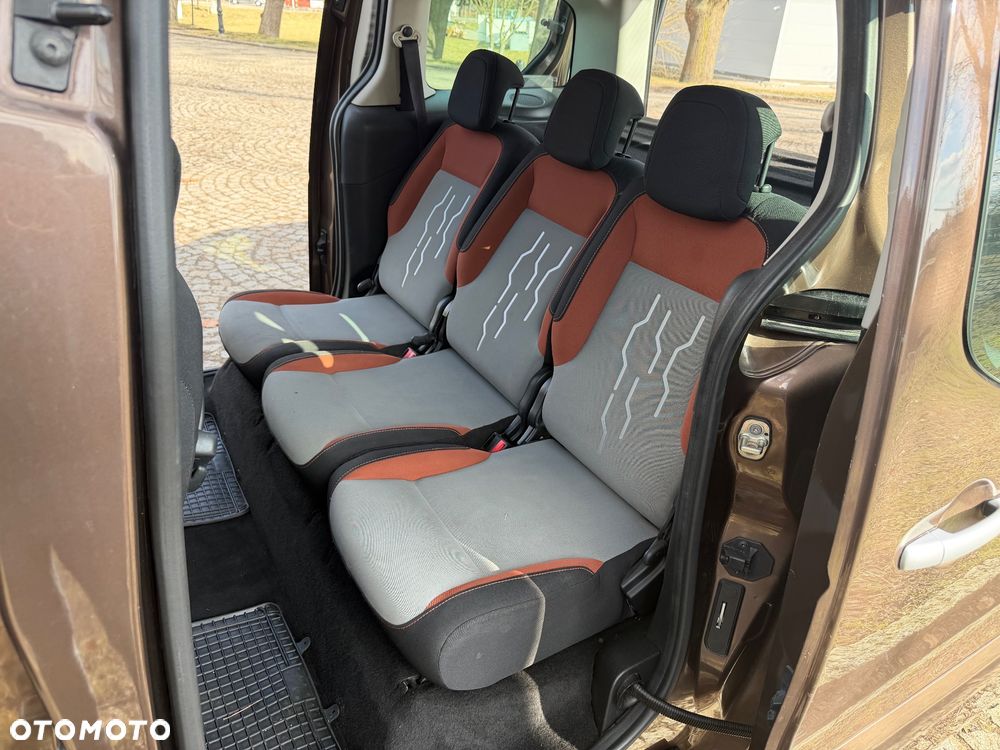 Peugeot Partner - 24