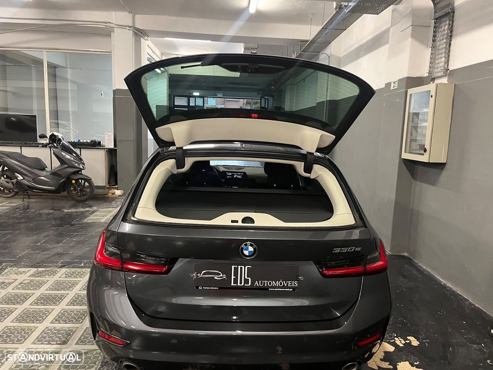 BMW 330 e Corporate Edition Auto - 34