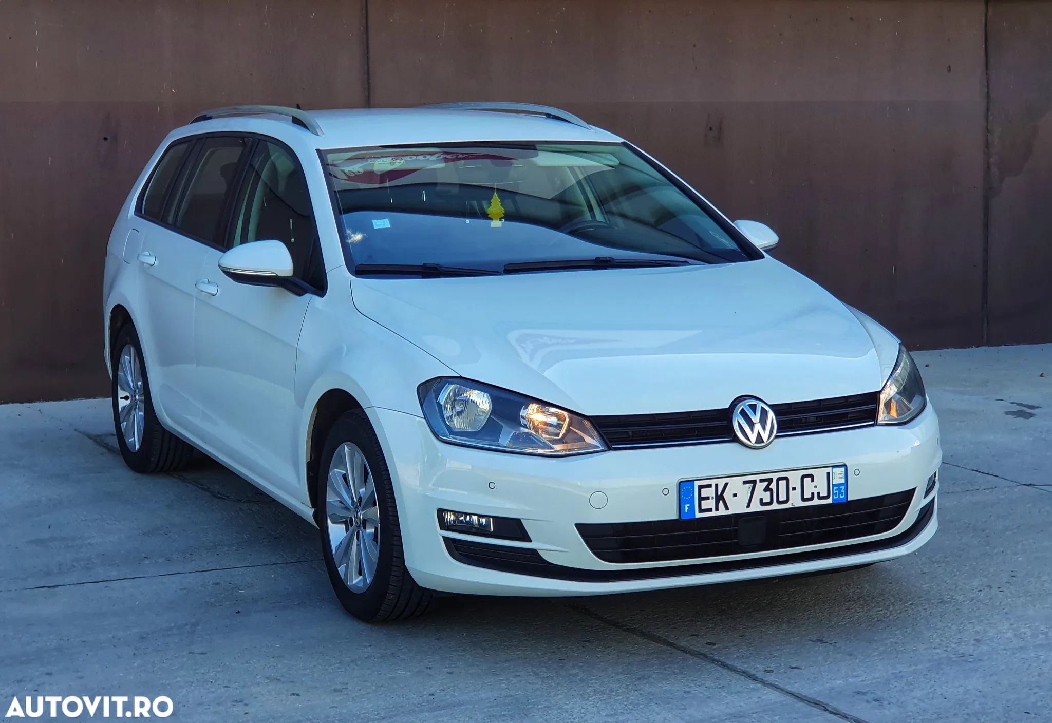 Volkswagen Golf 1.6 TDI BlueMotion Comfortline - 1