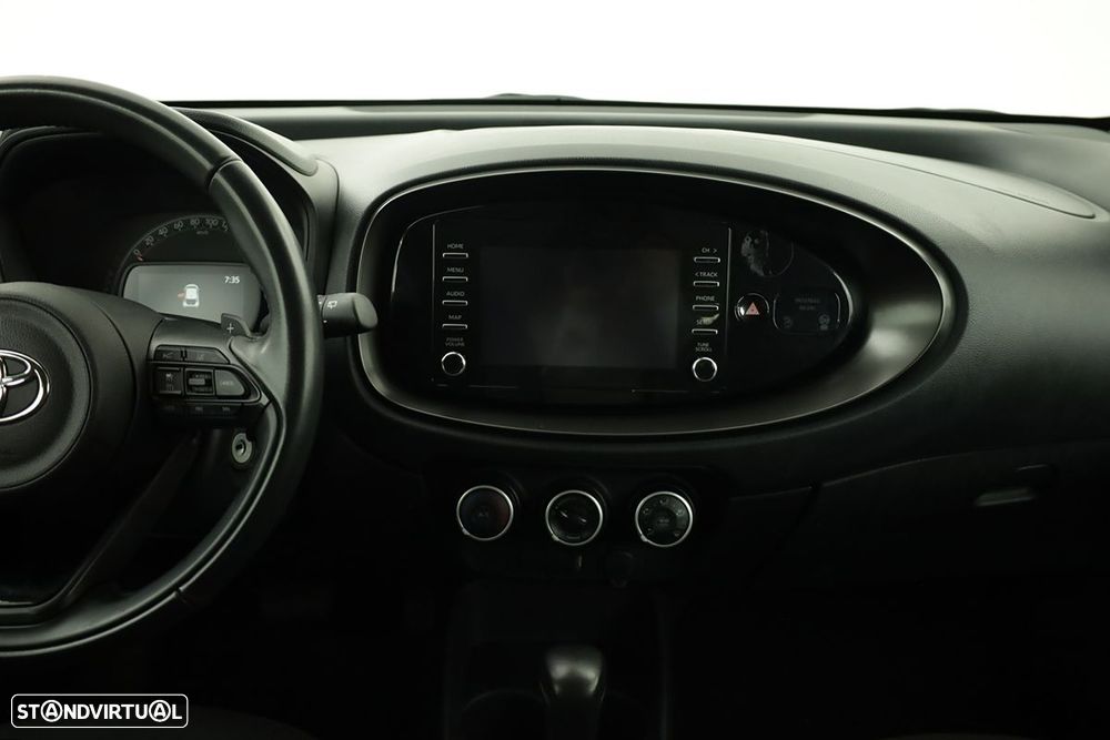 Toyota Aygo X - 8