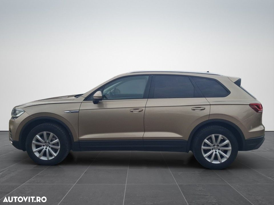 Volkswagen Touareg - 4