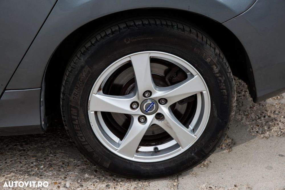 Volvo V60 D2 Geartronic Kinetic - 10