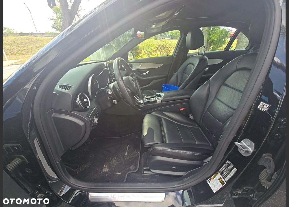Mercedes-Benz Klasa C 300 9G-TRONIC - 6