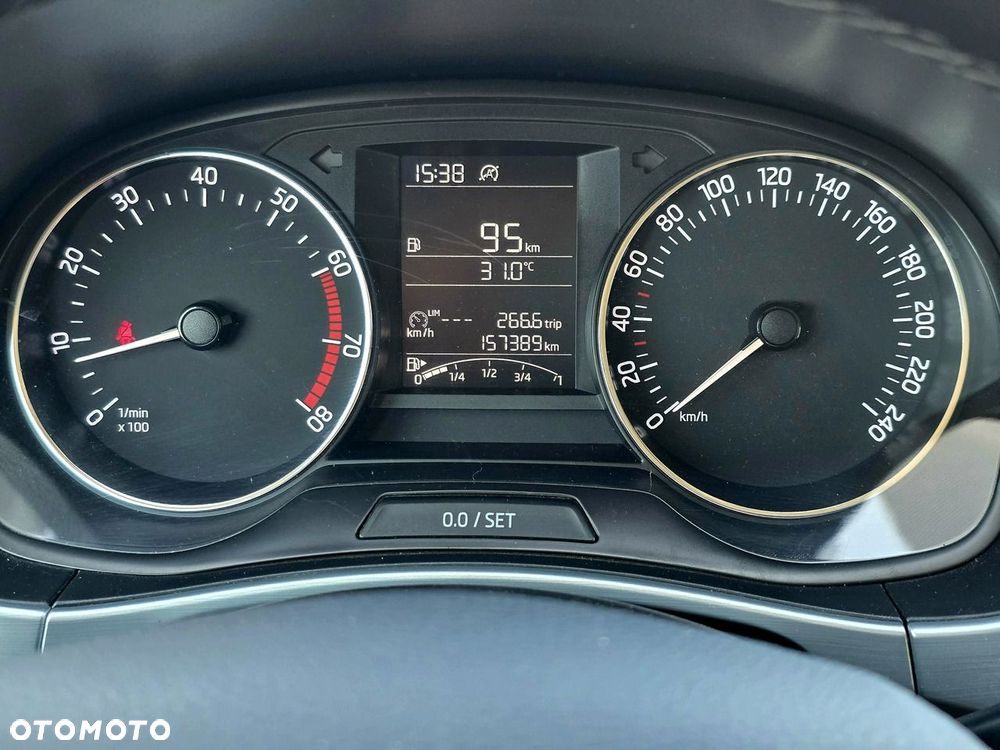 Skoda Fabia 1.2 TSI Active - 18