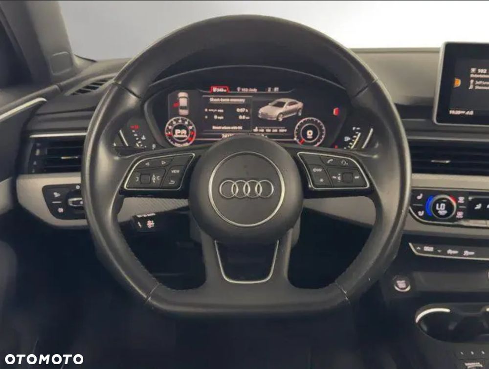 Audi A4 Limousine 45 TFSI Quattro S tronic - 9