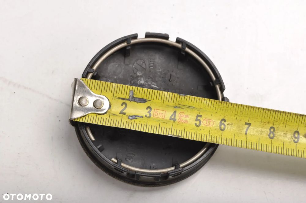 VOLVO DEKIELEK  KAPSEL ALUFELGI 30666913 - 6