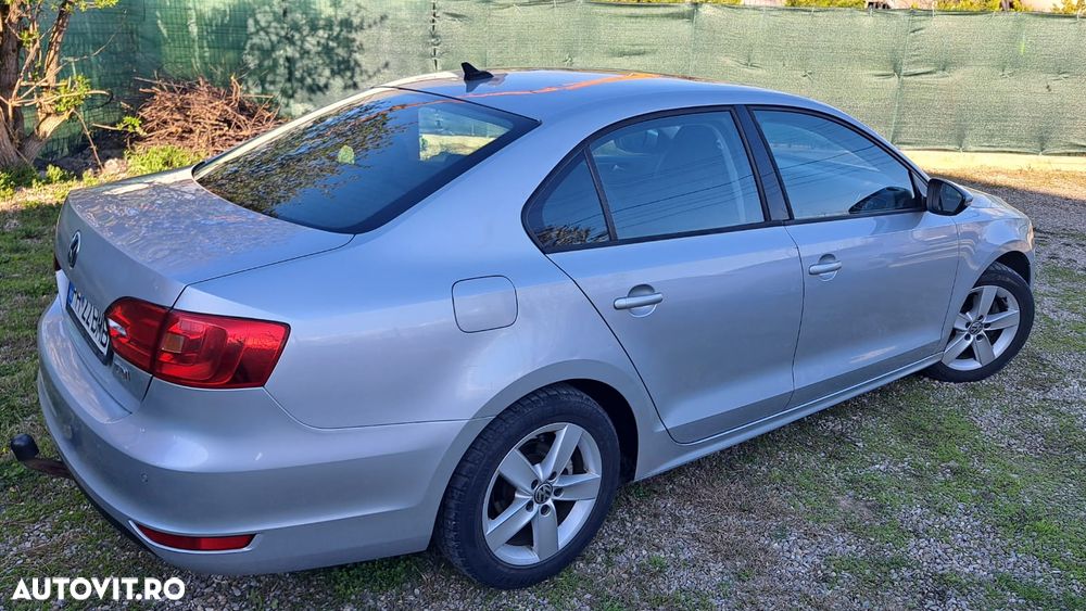 Volkswagen Jetta 1.6 TDI CR DPF Comfortline - 7