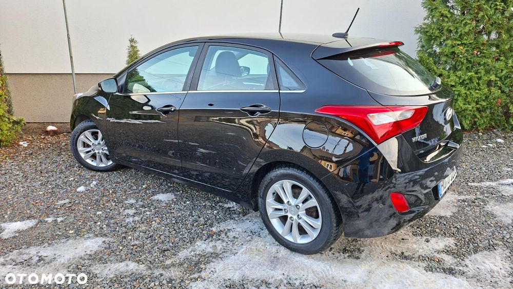 Hyundai i30 i30cw 1.4 Fifa World Cup Edition - 36